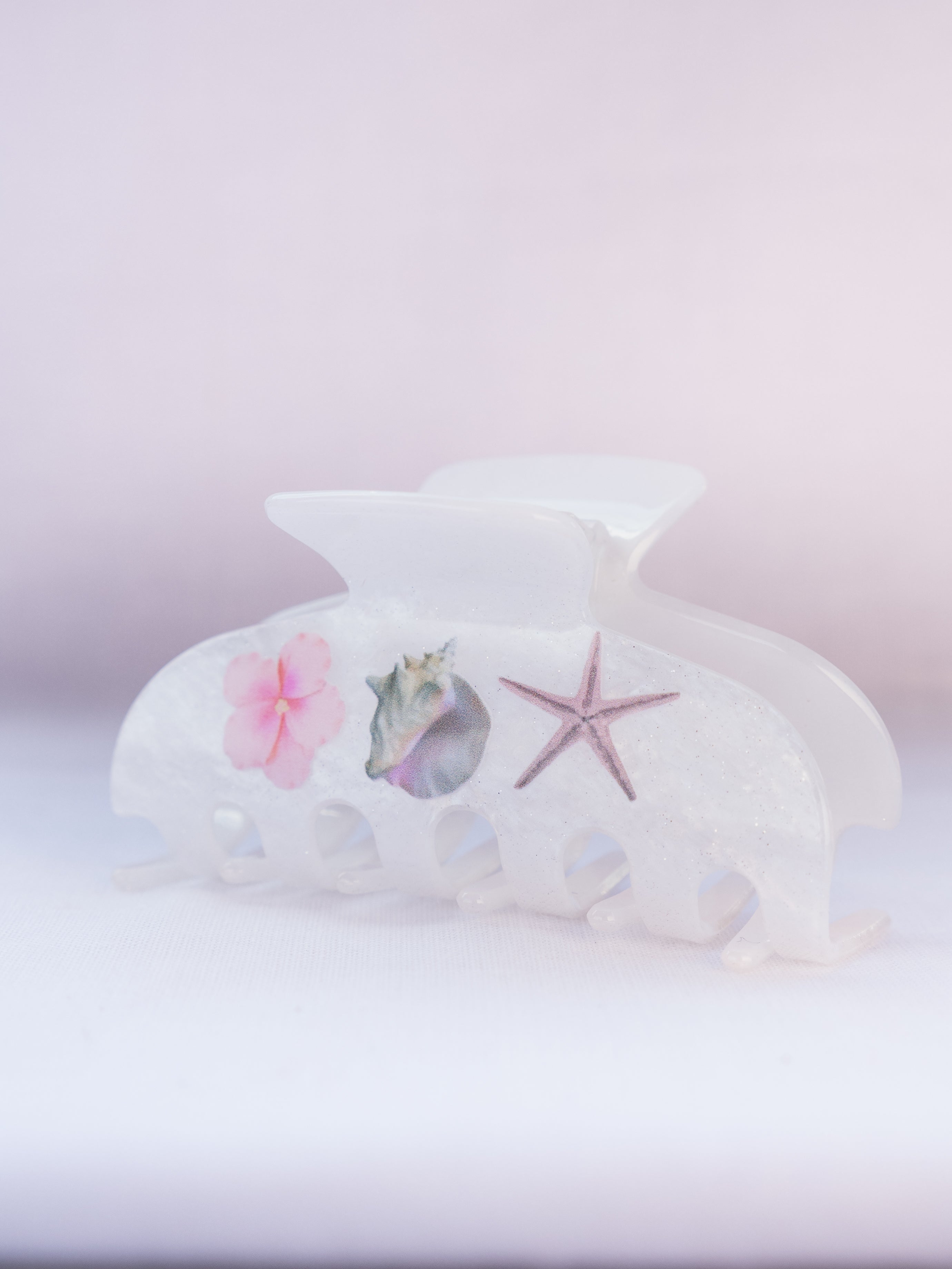 Everyday Conch Hair Clip