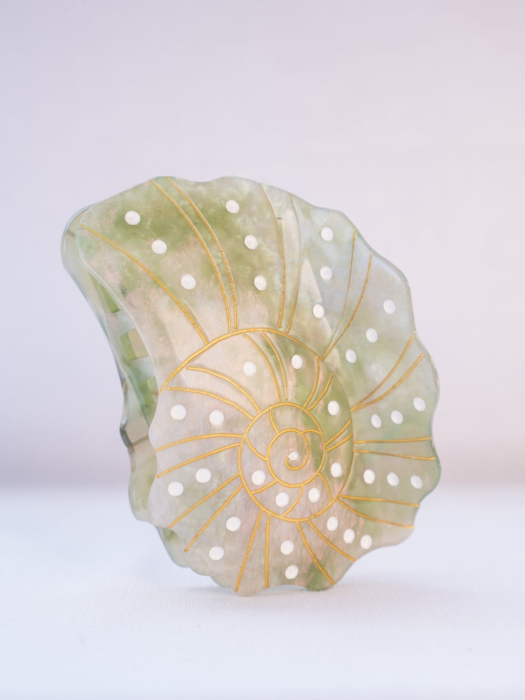 Big Rock Seashell Hair Clip