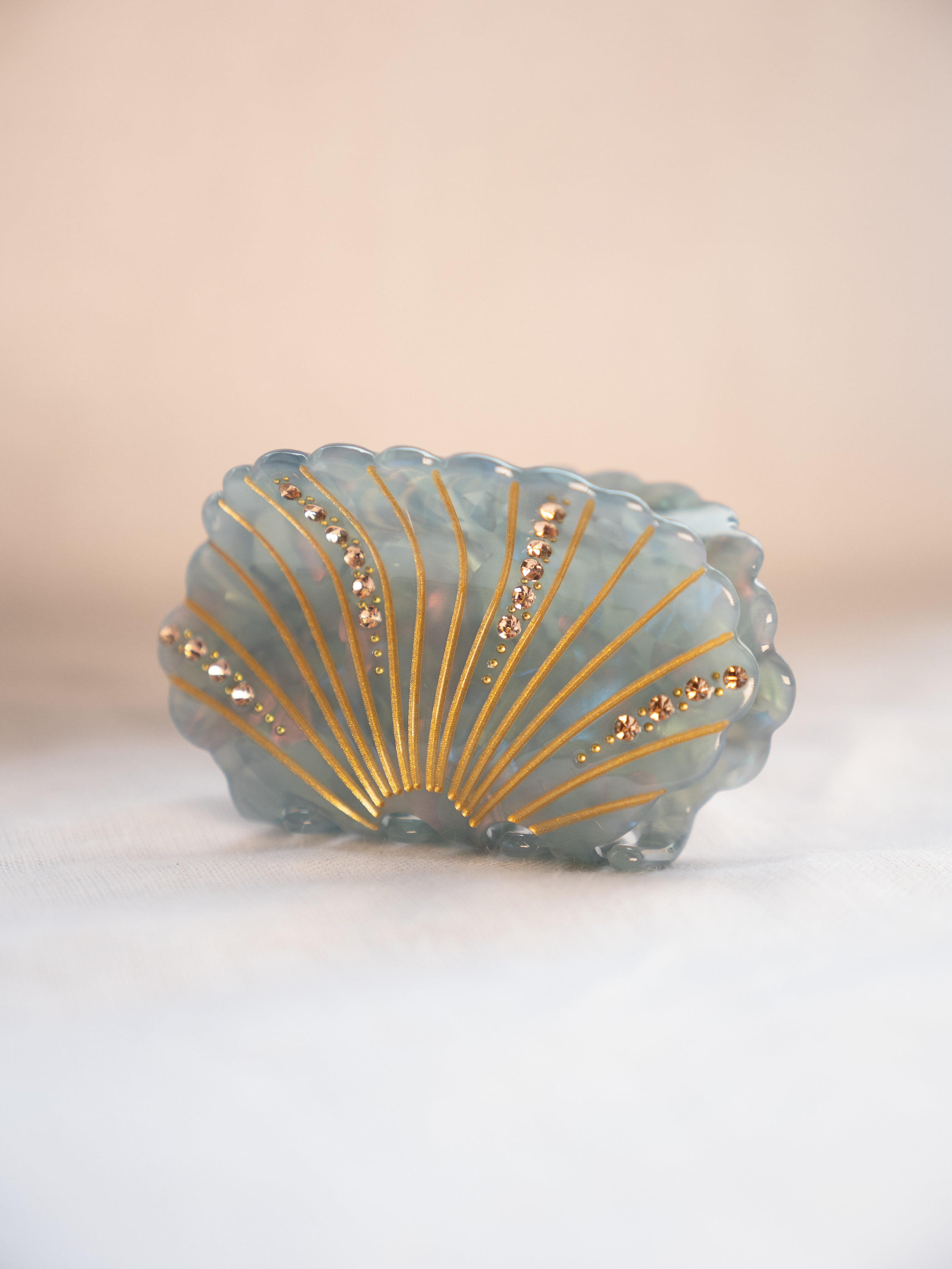 Del Mar Seashell Hair Clip