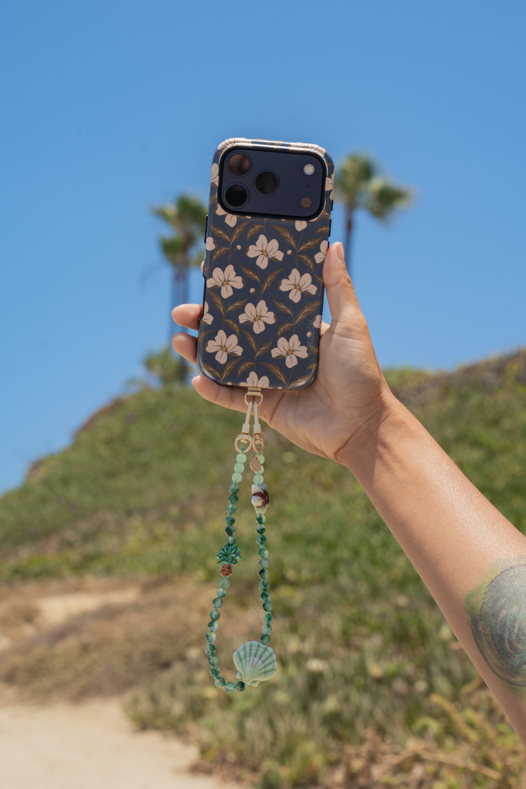 Exclusive: Seashell & Starfish Phone Chain, Palm Beach