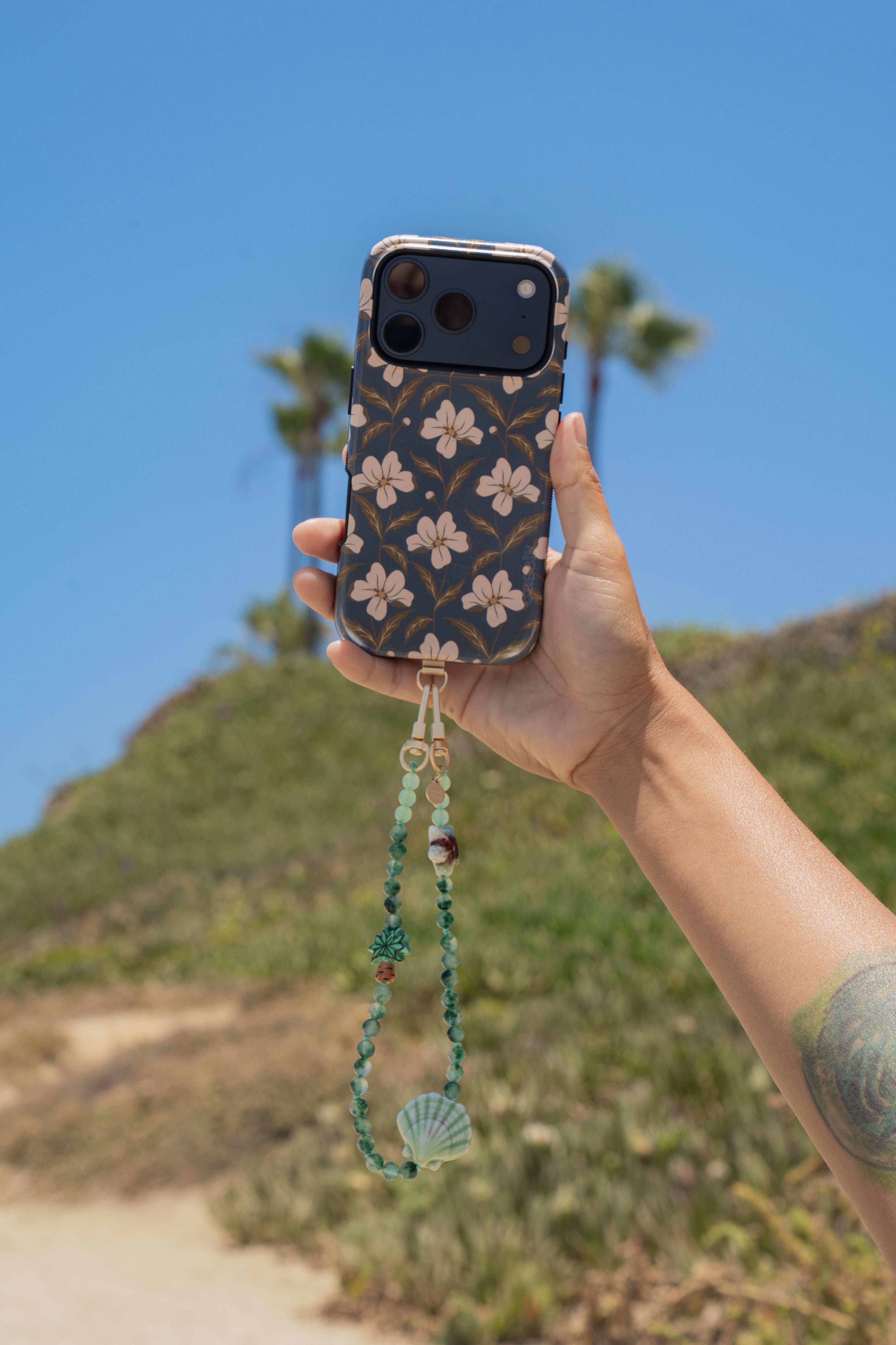 Exclusive: Seashell & Starfish Phone Chain, Palm Beach